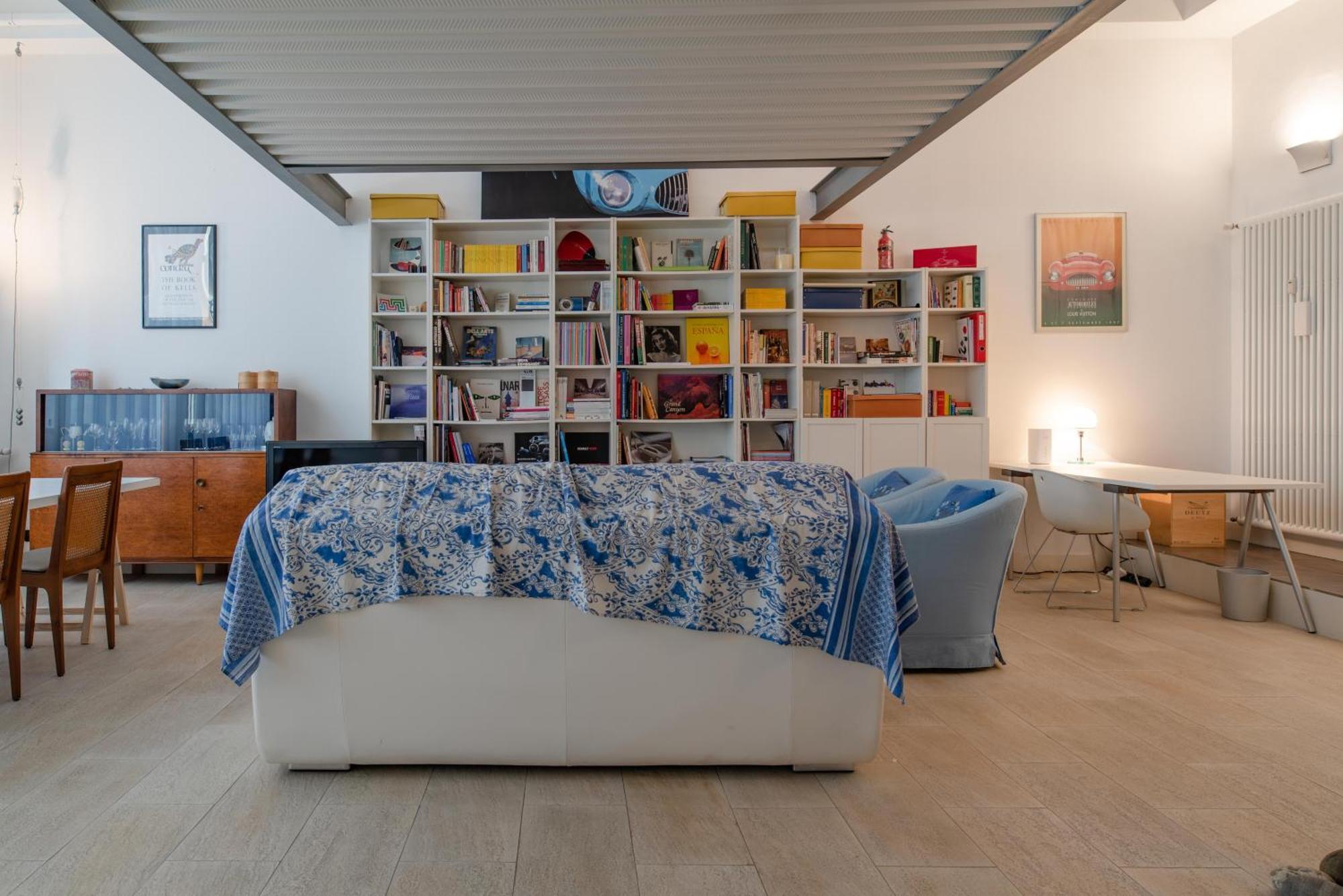 Designer Loft *